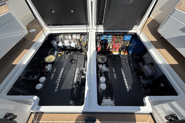 32ft Targa Yacht For Sale