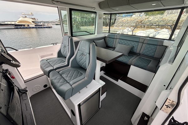Clapboard Runner 37ft Axopar Yacht For Sale