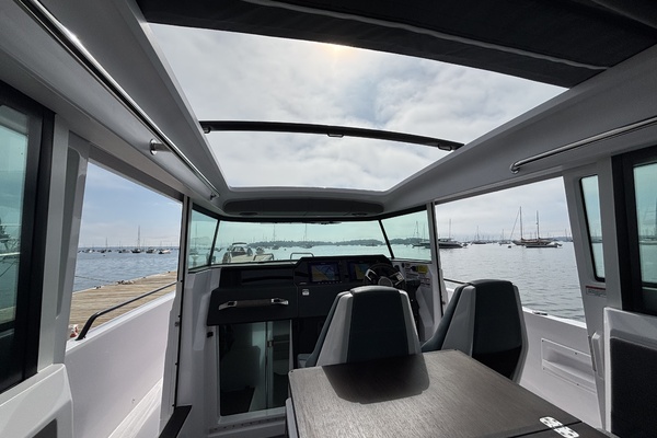 Clapboard Runner 37ft Axopar Yacht For Sale
