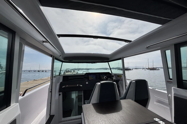 Axopar 37XC Cross Cabin Yacht For Sale