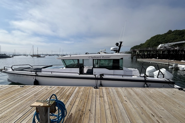 Axopar 37XC Cross Cabin Yacht For Sale