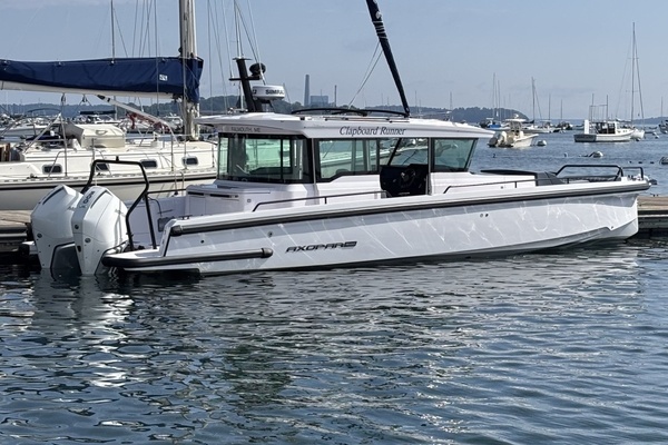 Clapboard Runner 37ft Axopar Yacht For Sale
