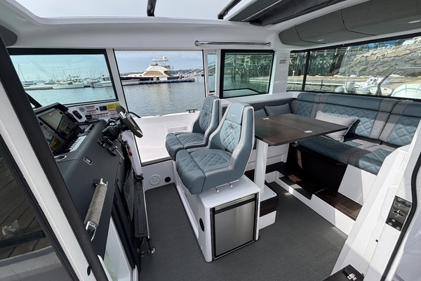 Clapboard Runner 37ft Axopar Yacht For Sale