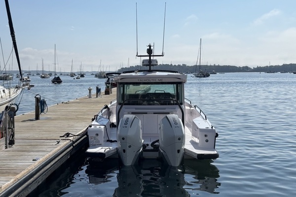 Clapboard Runner 37ft Axopar Yacht For Sale
