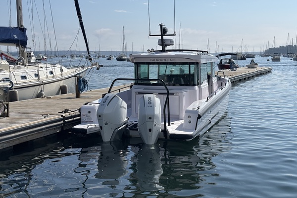 Clapboard Runner 37ft Axopar Yacht For Sale