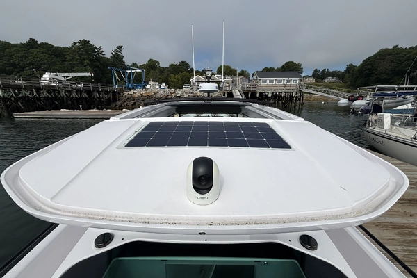 Axopar 37XC Cross Cabin Yacht For Sale