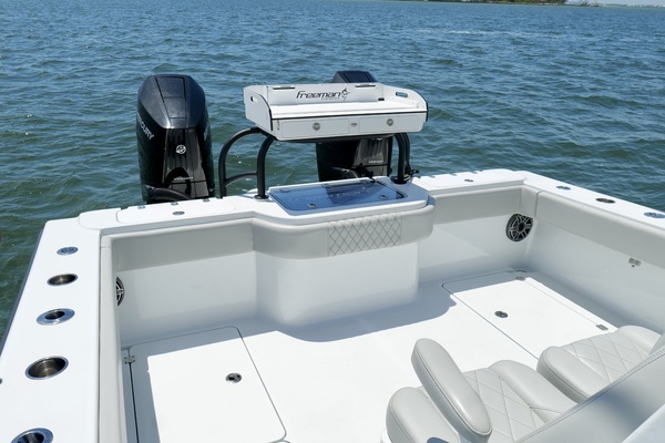 34ft Freeman Yacht For Sale