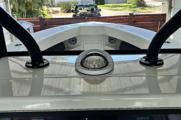 29ft SeaVee Yacht For Sale