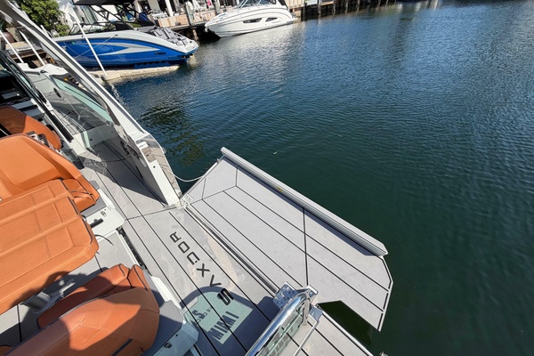 32ft Saxdor Yacht For Sale