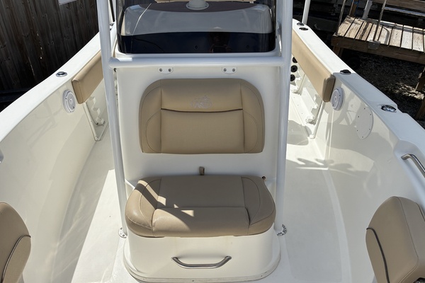 21ft NauticStar Yacht For Sale