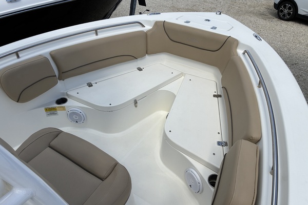 21ft NauticStar Yacht For Sale
