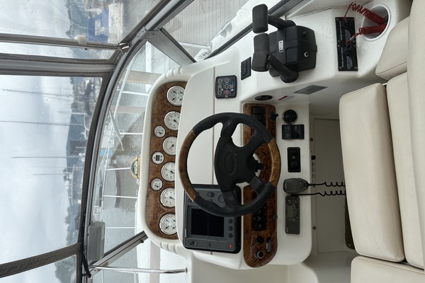 Serendipity 33ft Larson Yacht For Sale