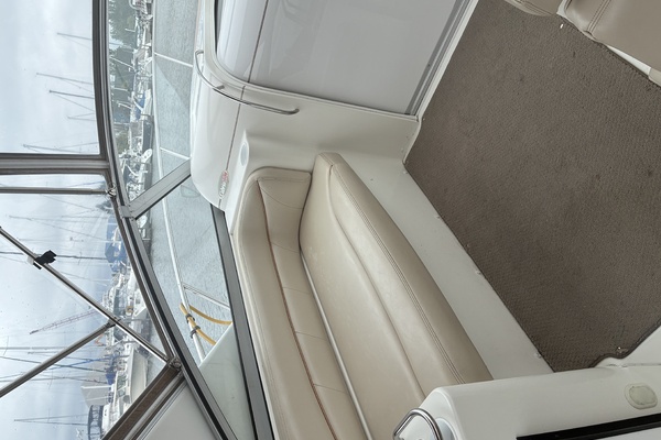 Serendipity 33ft Larson Yacht For Sale