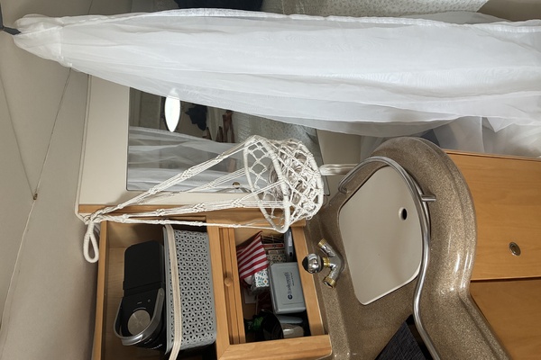 Serendipity 33ft Larson Yacht For Sale