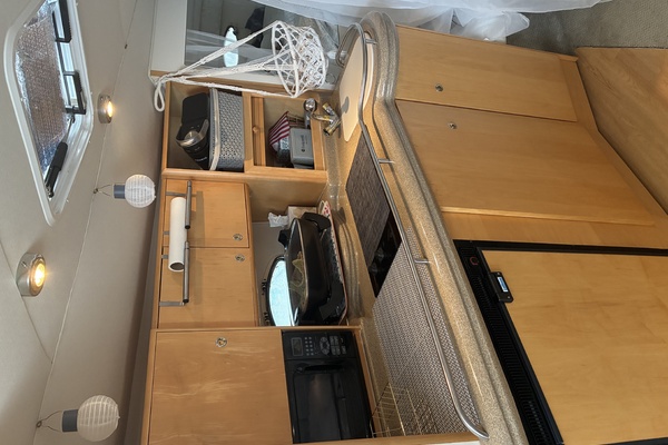 Serendipity 33ft Larson Yacht For Sale
