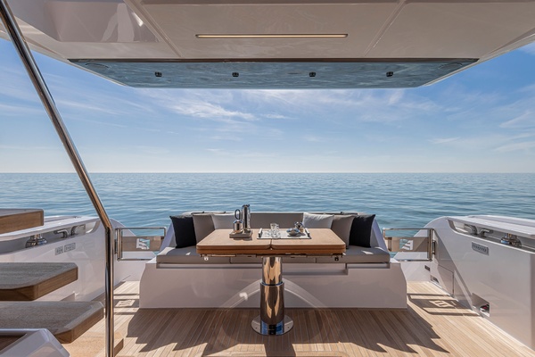 LENDAVA 58ft Ferretti Yachts Yacht For Sale