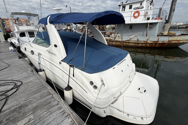 28ft Sea Ray Yacht For Sale