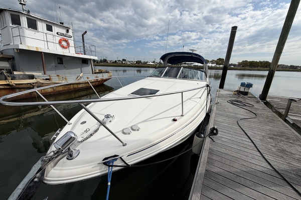 28ft Sea Ray Yacht For Sale