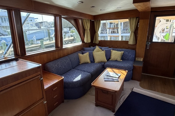 Cricket 50ft Hatteras Yacht For Sale