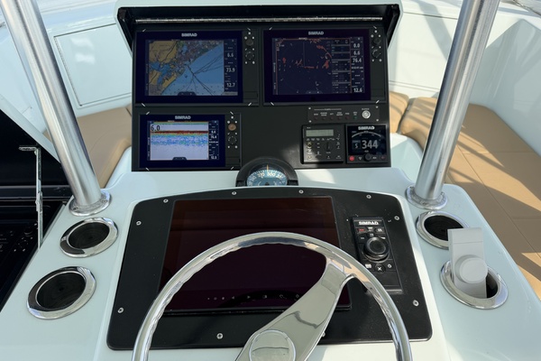 Cricket 50ft Hatteras Yacht For Sale