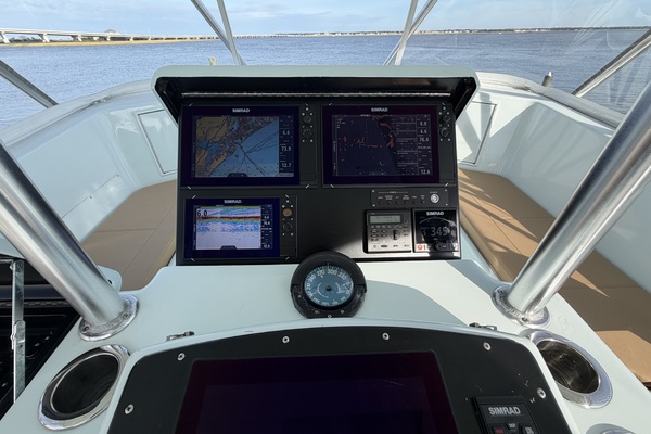 Cricket 50ft Hatteras Yacht For Sale