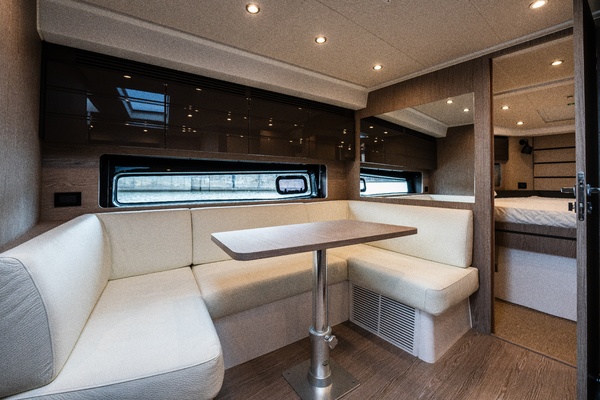 45ft Azimut Yacht For Sale