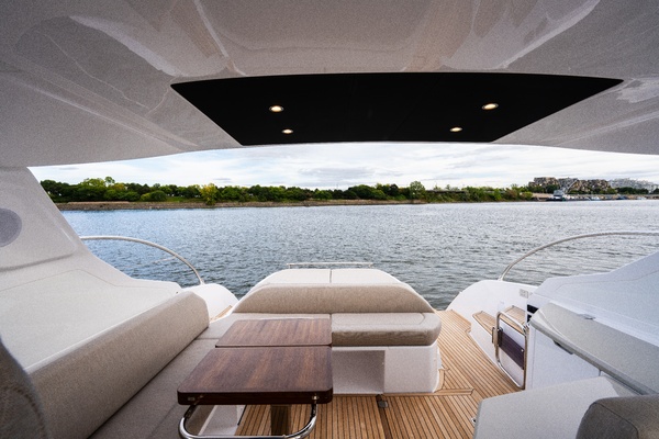 45ft Azimut Yacht For Sale