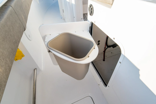 Sea Hunt Gamefish 30CB Yacht For Sale