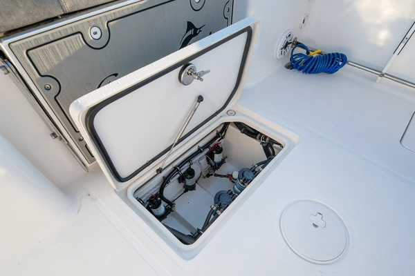 Sea Hunt Gamefish 30CB Yacht For Sale