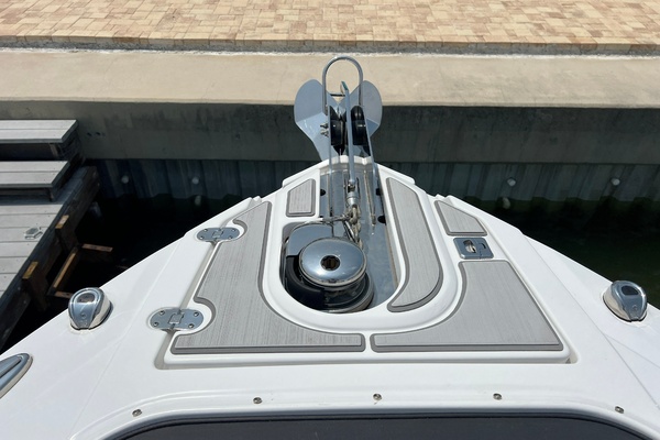 27ft Monterey Yacht For Sale