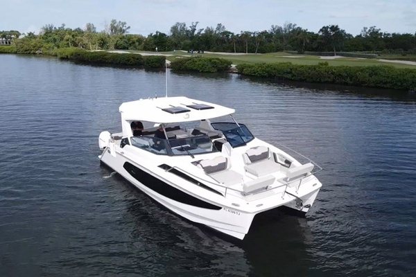Miles Ahead 36ft Aquila Yacht For Sale
