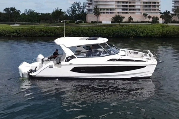 Miles Ahead 36ft Aquila Yacht For Sale