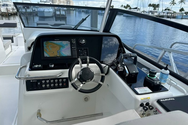 Miles Ahead 36ft Aquila Yacht For Sale