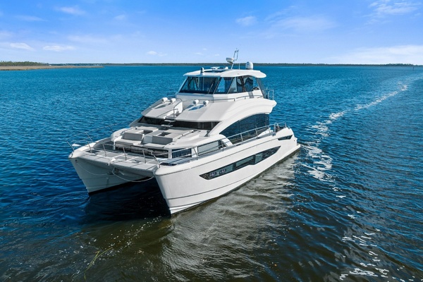 54ft Aquila Yacht For Sale