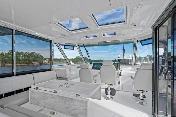 Aquila 54 Yacht Yacht For Sale
