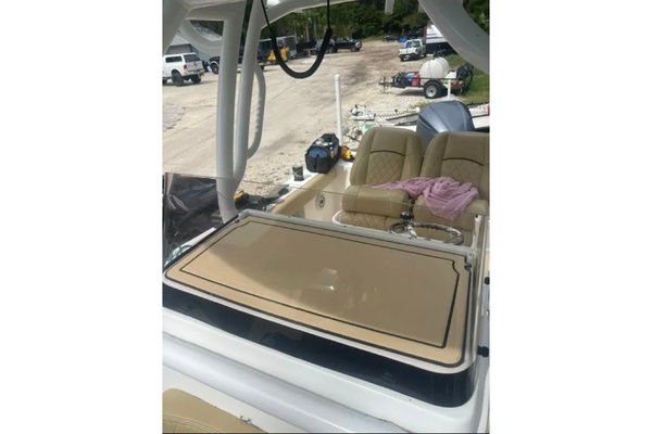 24ft Sportsman Yacht For Sale