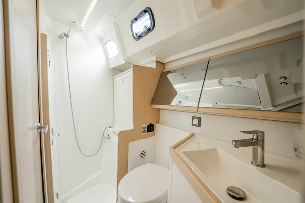 Mustang Sally 46ft Beneteau Yacht For Sale