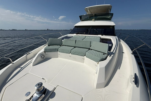Prestige 630 Yacht For Sale