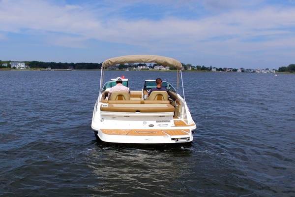 22ft Sea Ray Yacht For Sale
