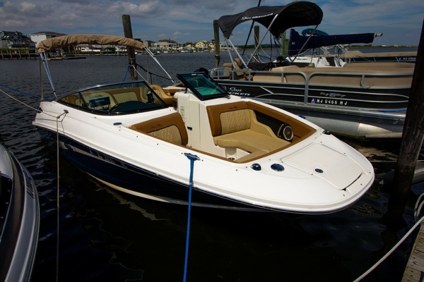 22ft Sea Ray Yacht For Sale