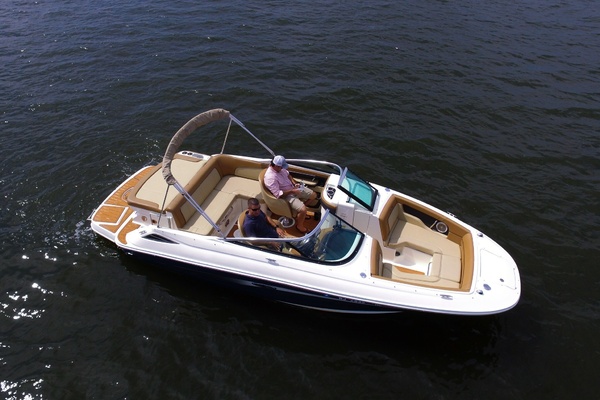 22ft Sea Ray Yacht For Sale