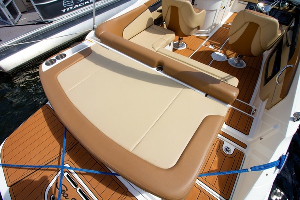 22ft Sea Ray Yacht For Sale