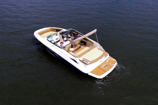 22ft Sea Ray Yacht For Sale