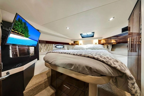 Regal 42 Sport Coupe Yacht For Sale