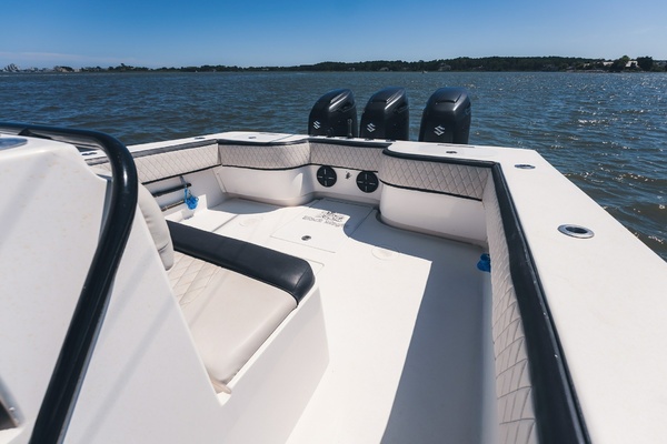 Black Magic 37ft SeaHunter Yacht For Sale