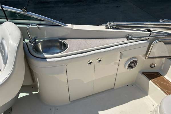 26ft Sea Ray Yacht For Sale