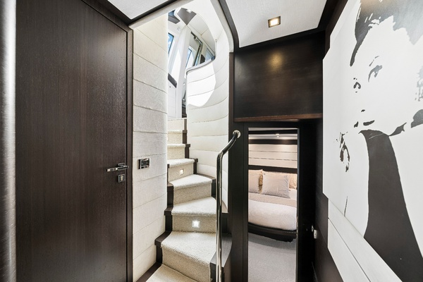 UNICO 86ft Azimut Yacht For Sale