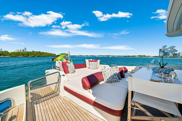 UNICO 86ft Azimut Yacht For Sale