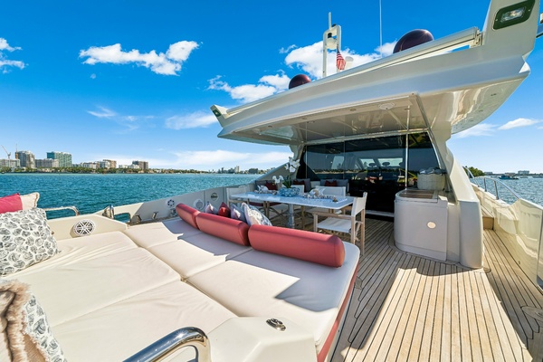 UNICO 86ft Azimut Yacht For Sale