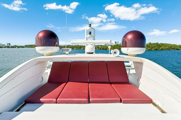 Azimut 86S Yacht For Sale